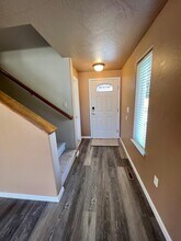 943 Glengrove Ave in Central Point, OR - Building Photo - Building Photo