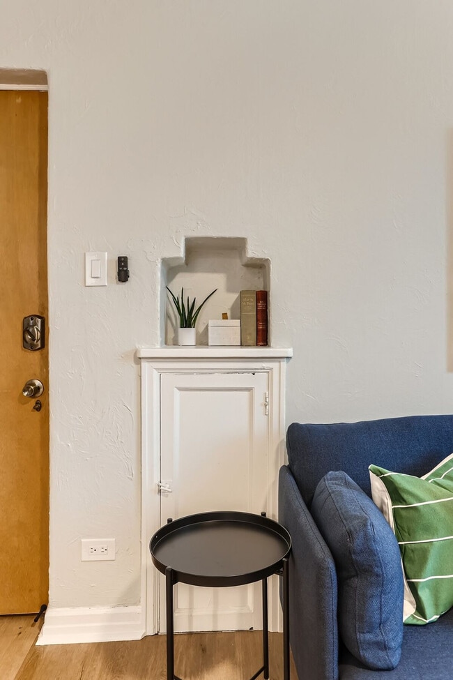 1666 Detroit St in Denver, CO - Building Photo - Building Photo