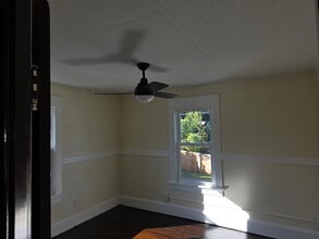 498 Clarendon St in Newark, OH - Building Photo - Building Photo