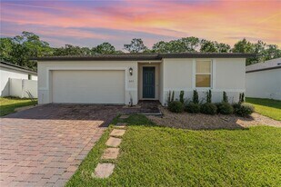 573 Vista Villages Blvd in Davenport, FL - Building Photo
