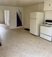 741 S Noble St-Unit -2 in Shelbyville, IN - Building Photo - Building Photo