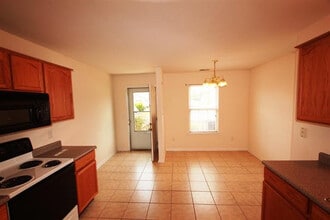 601 Sherard Cir in Lexington, KY - Building Photo - Building Photo
