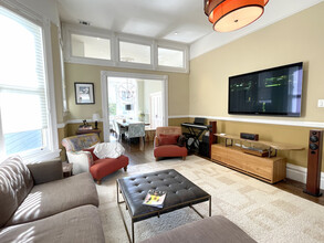 954 Haight St in San Francisco, CA - Building Photo - Building Photo