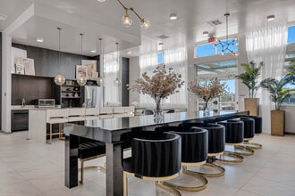 Remi West Dallas in Dallas, TX - Building Photo - Building Photo