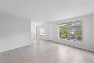 208 Magnolia Ave in Anna Maria, FL - Building Photo - Building Photo
