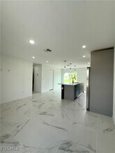 206 Pembroke St in Lehigh Acres, FL - Building Photo - Building Photo