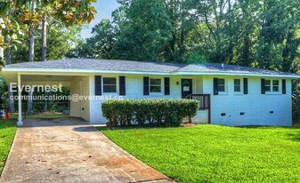 3927 Hwy 81 in Hampton, GA - Building Photo