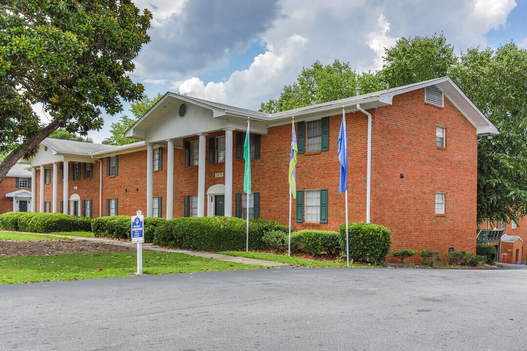Reserve at Maple Ridge in East Point, GA - Building Photo