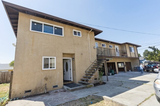 25652 Franklin Ave in Hayward, CA - Building Photo - Building Photo