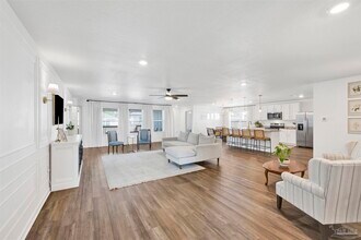 3869 James Stovall St in Bellview, FL - Building Photo - Building Photo