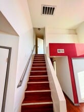 1540 S Fairfax Ave in Los Angeles, CA - Building Photo - Building Photo