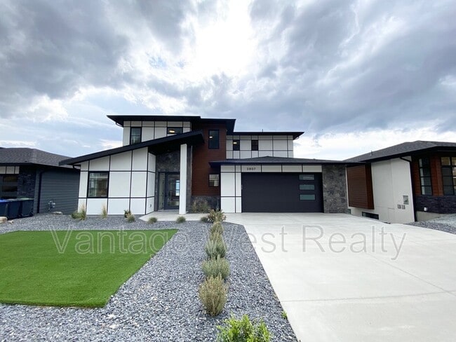 property at 2807-2807 Copper Ridge Dr