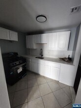 316 S Orange Ave, Unit BS in Newark, NJ - Building Photo - Building Photo