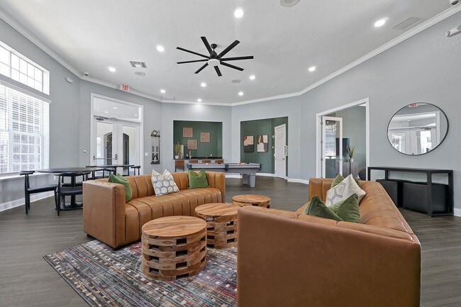 ARIUM Greenview in Orlando, FL - Building Photo - Building Photo