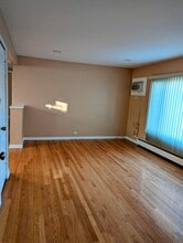 406 E 109th St in Chicago, IL - Building Photo - Building Photo