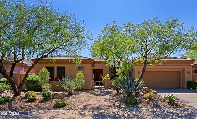 7149 E Night Glow Cir in Scottsdale, AZ - Building Photo - Building Photo