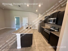 1618 136th St in Lubbock, TX - Building Photo - Building Photo