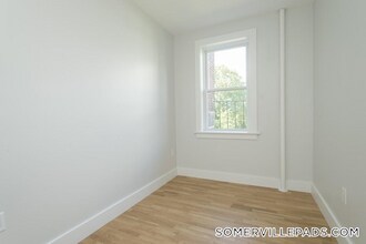 138 Highland Ave in Somerville, MA - Building Photo - Building Photo
