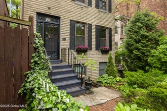 339A Madison Ave in Albany, NY - Building Photo - Building Photo
