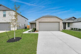 21522 Cottonwood Mdws Trl in Waller, TX - Building Photo - Building Photo