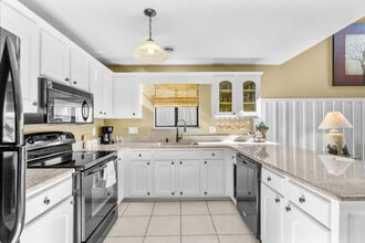 1890E Auburn Ln in Surfside Beach, SC - Building Photo - Building Photo