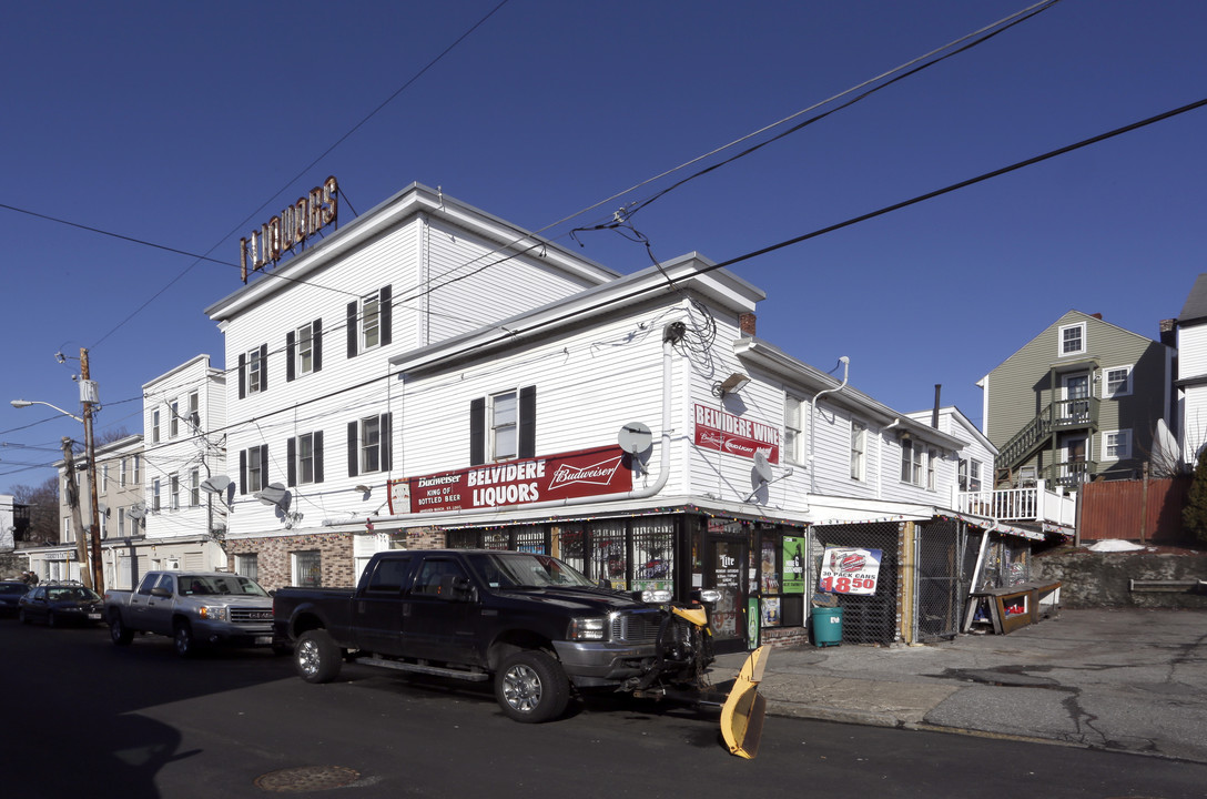 30 Concord St in Lowell, MA - Building Photo