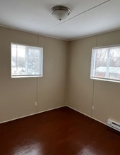 1299 Vernon Pl, Unit A in High Point, NC - Building Photo - Building Photo