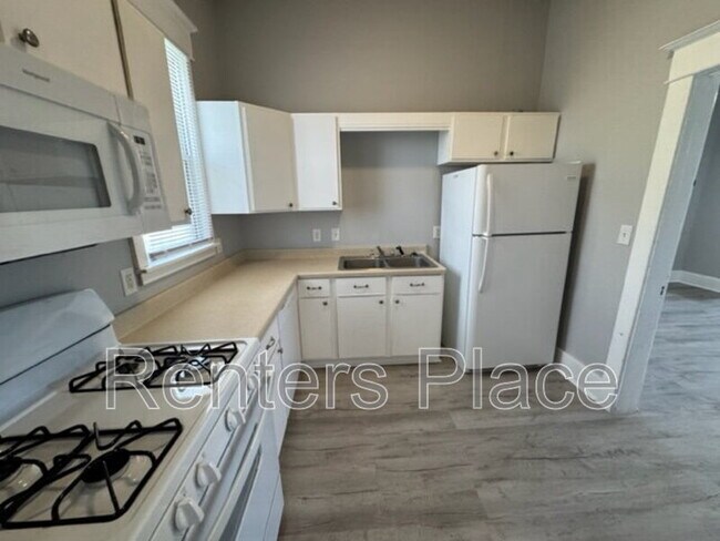 1031 E Lee Ave in Sapulpa, OK - Building Photo - Building Photo