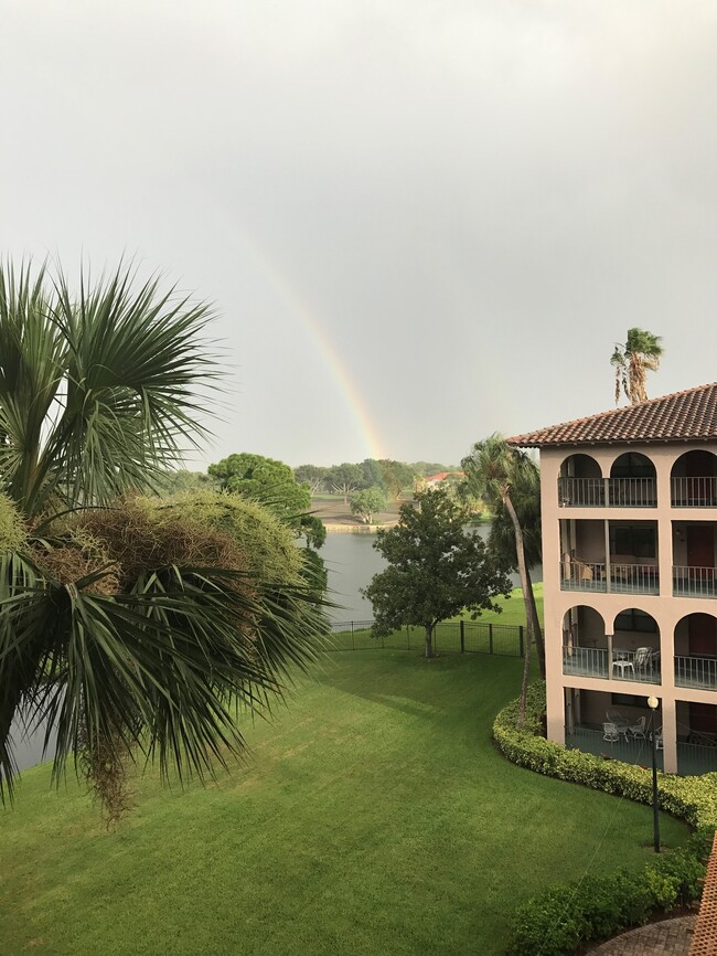 property at 6150 Gulfport Blvd S