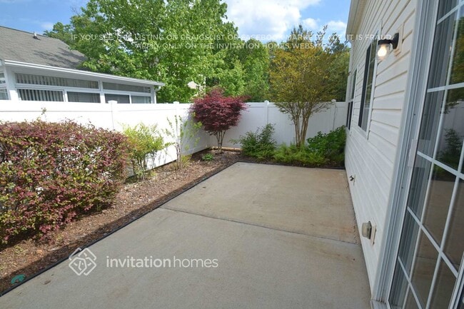 230 W Oaks Pl in Woodstock, GA - Building Photo - Building Photo