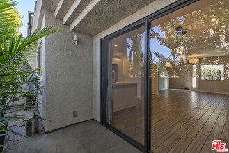 1802 20th St in Santa Monica, CA - Building Photo - Building Photo