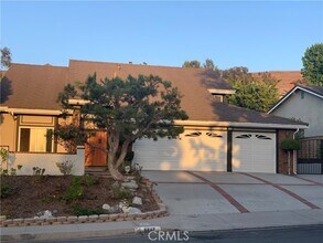 6648 Leafwood Dr in Anaheim, CA - Building Photo - Building Photo