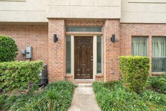 3816 Center St in Houston, TX - Building Photo - Building Photo