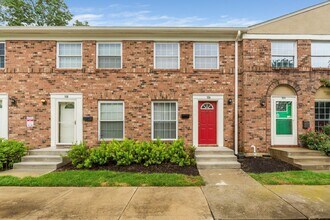 106 Tarryton Ct E in Columbus, OH - Building Photo - Building Photo
