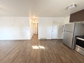 516 S 900 W in Salt Lake City, UT - Building Photo - Building Photo