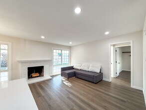 15246 Temple Ave in La Puente, CA - Building Photo - Building Photo