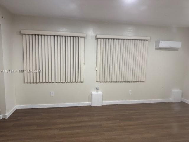 2354 NW 93rd Terrace in Miami, FL - Building Photo - Building Photo