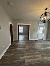 53 N Oakley Ave, Unit 5C in Columbus, OH - Foto de edificio - Building Photo