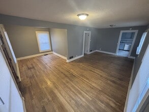 1520 Quarry Ave NW in Grand Rapids, MI - Building Photo - Building Photo