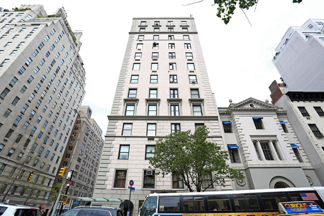 895-901 Madison Ave in New York, NY - Foto de edificio - Building Photo