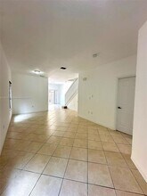 8463 NW 107th Path in Doral, FL - Building Photo - Building Photo