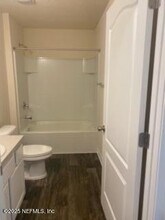 2449 Oak Stream Dr in Green Cove Springs, FL - Building Photo - Building Photo