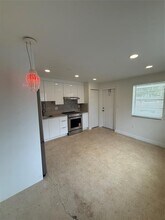 2865 SW 16th St in Fort Lauderdale, FL - Building Photo - Building Photo