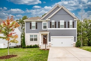 7339 Fougere Pl in New Kent, VA - Building Photo