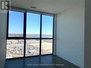 2916 Hwy 7 in Vaughan, ON - Building Photo - Building Photo