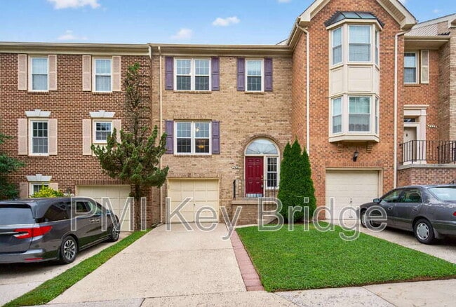 property at 7427 Salford Ct