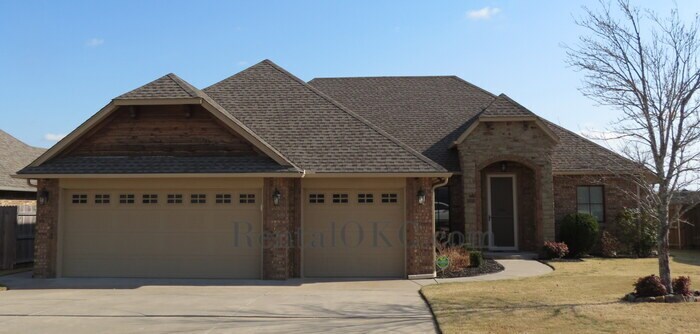 13160 Chinkapin Oak Pl in Choctaw, OK - Building Photo