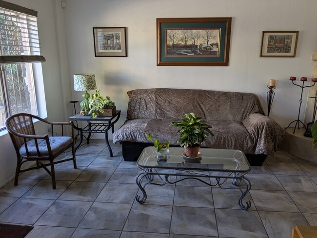 4365 N La Osa Way in Tucson, AZ - Building Photo - Building Photo