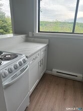 5 Nabby Rd in Danbury, CT - Building Photo - Building Photo