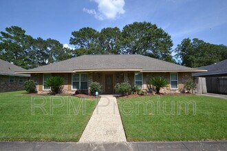 3552 Platt Dr in Baton Rouge, LA - Building Photo - Building Photo